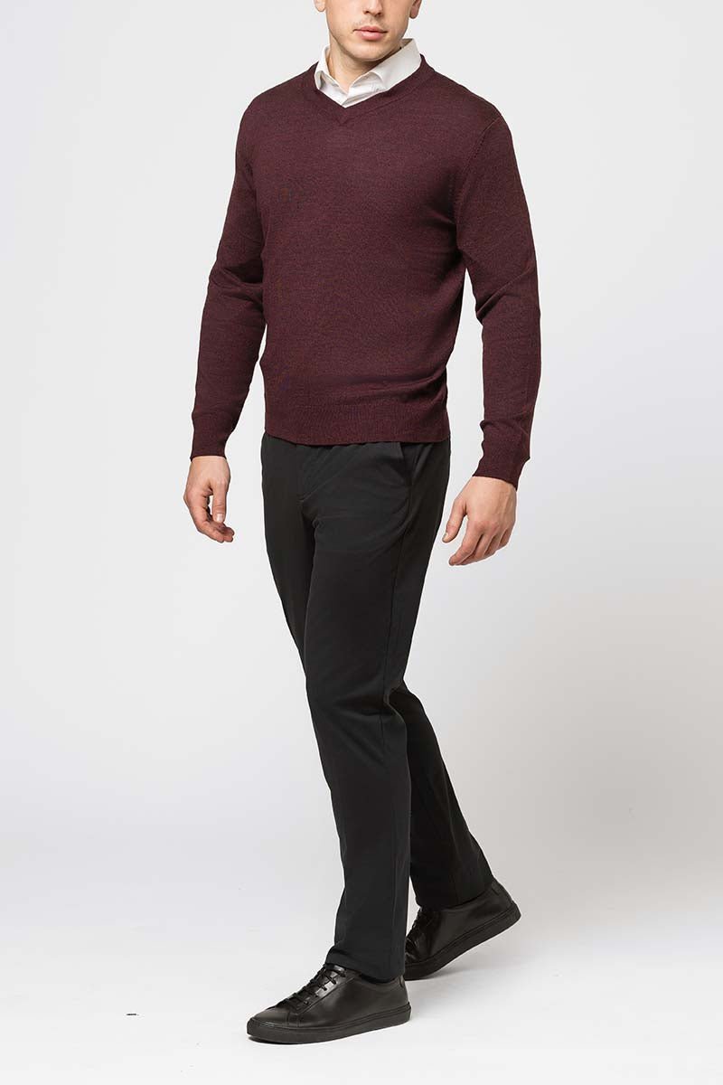 RAFFAELLO V-NECK SWEATER IN MULBERRY Emporio RAFFAELLO V-NECK SWEATER IN MULBERRY Emporio