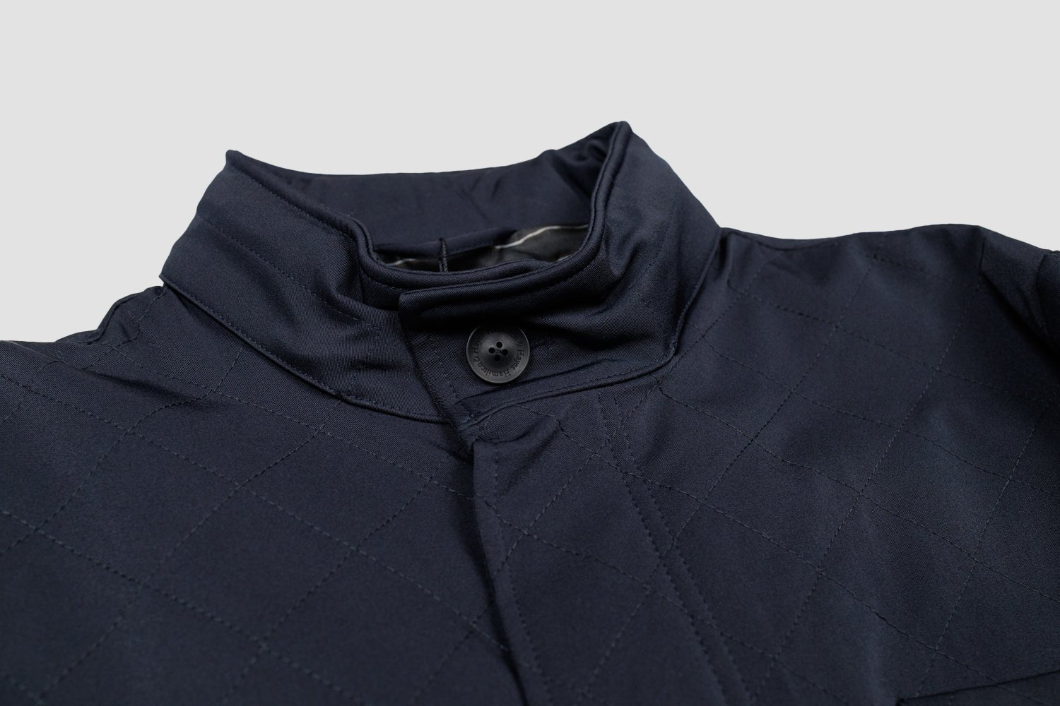 HAMILTON & HAYES "CLEVELYS" RAIN COAT IN NAVY - Emporio